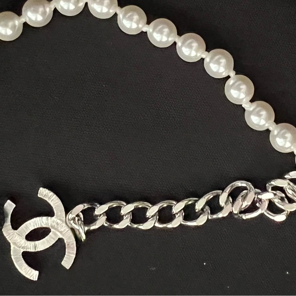 CHANEL Authentic Costume Jewelry Casual Style Chain Party Style Office Style NIB - Picture 8 of 17